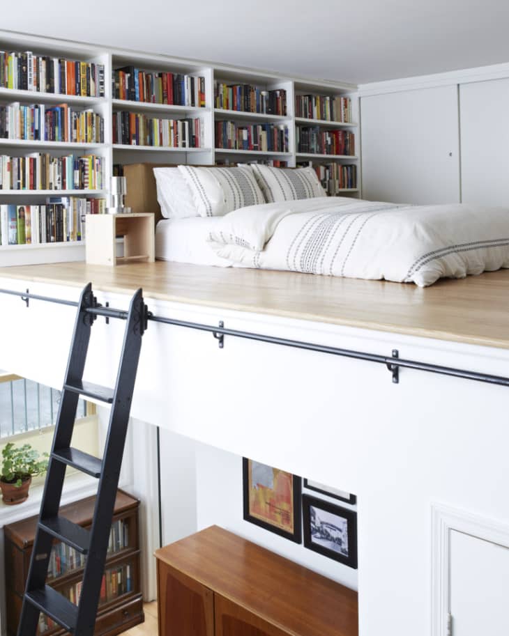 Loft bed outlet designs for adults