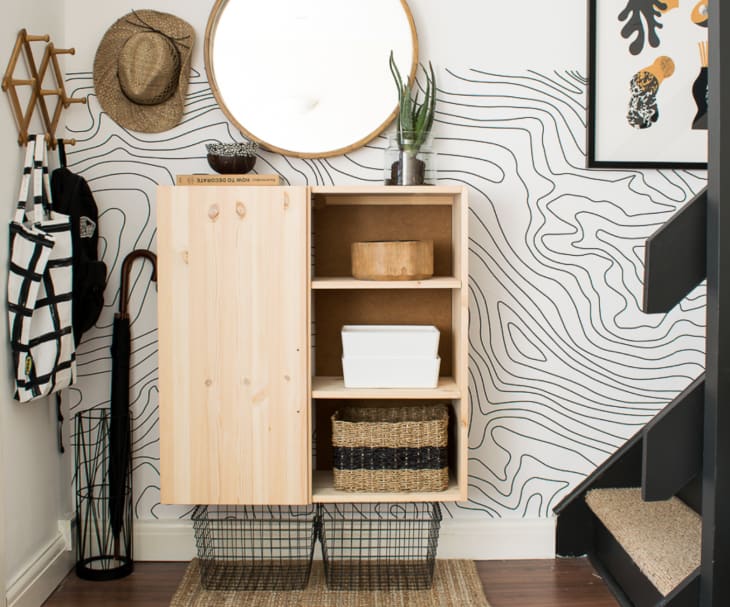 Entryway best sale hanging storage