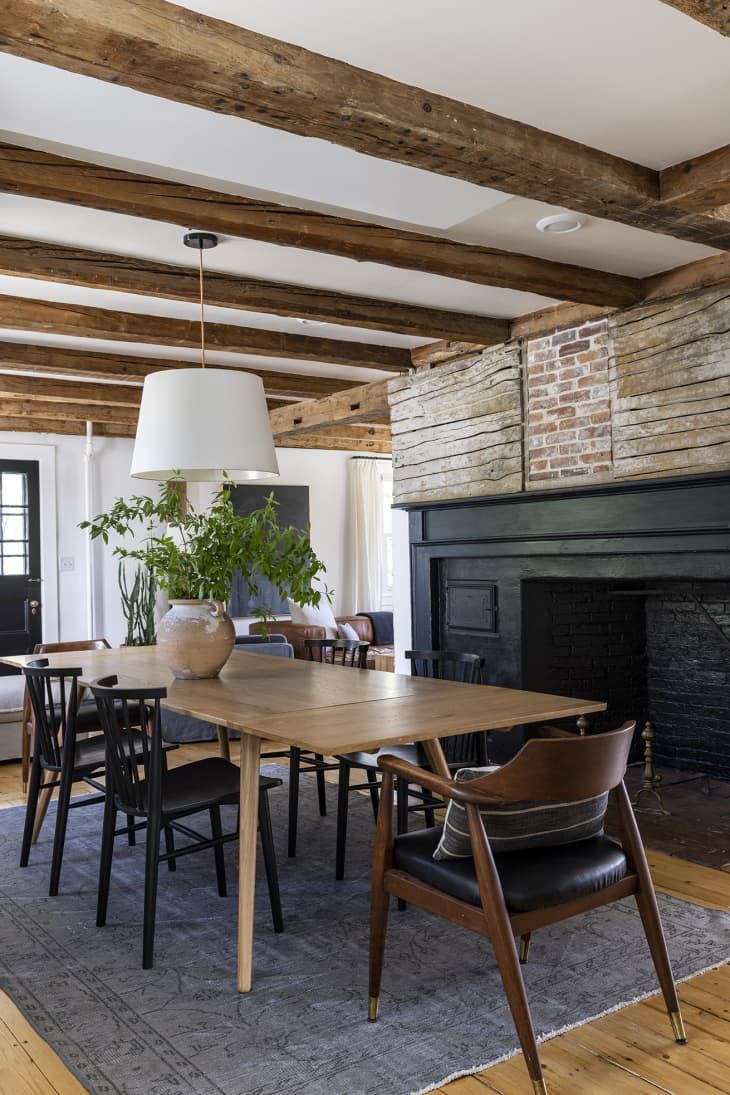 9 Architectural Details You'll Find in a 300-Year-Old Home | Apartment ...