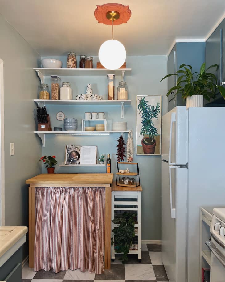 This Tiny Kitchen Makeover Is Renter-Friendly with Big Style ...