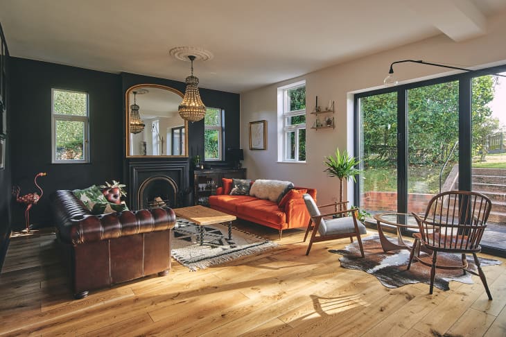 A Tear-Down Makeover Turns a Victorian Living Room into a Stunner | Cubby