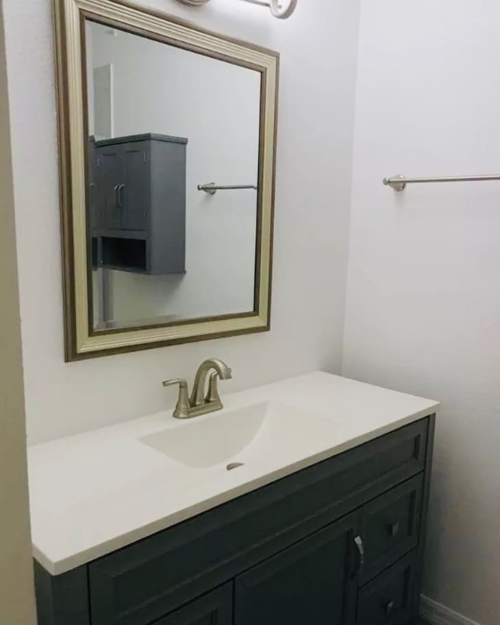 A Funky Bathroom Makeover Features a Bold $60 Accent Wall | Apartment ...