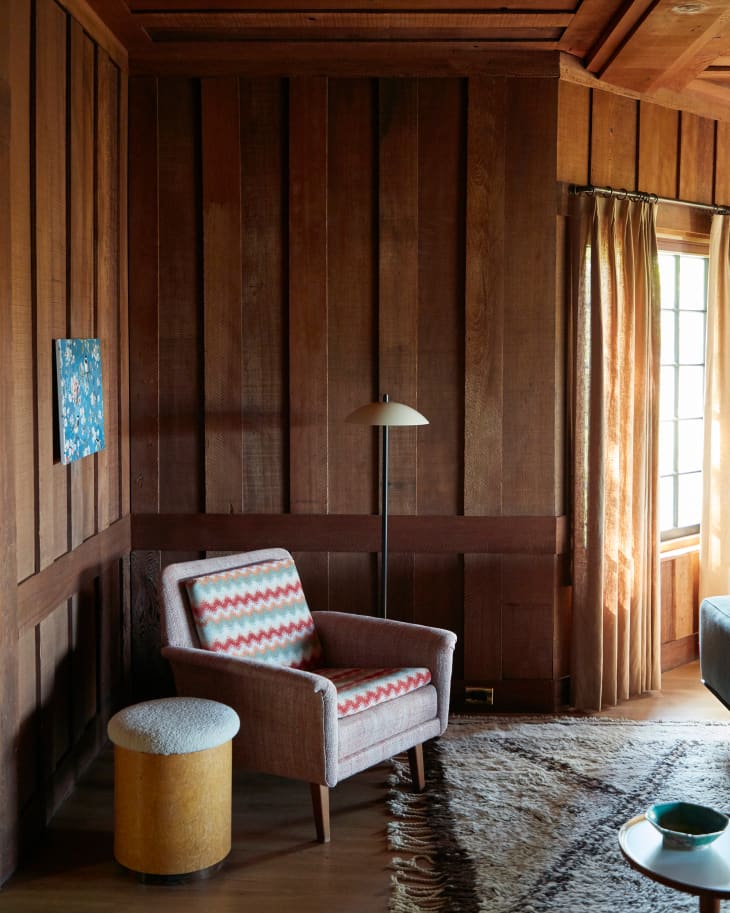 This Living Room Makeover Doubles Down on Rustic Style | Apartment Therapy - Rustic Chic Apartment Makeover