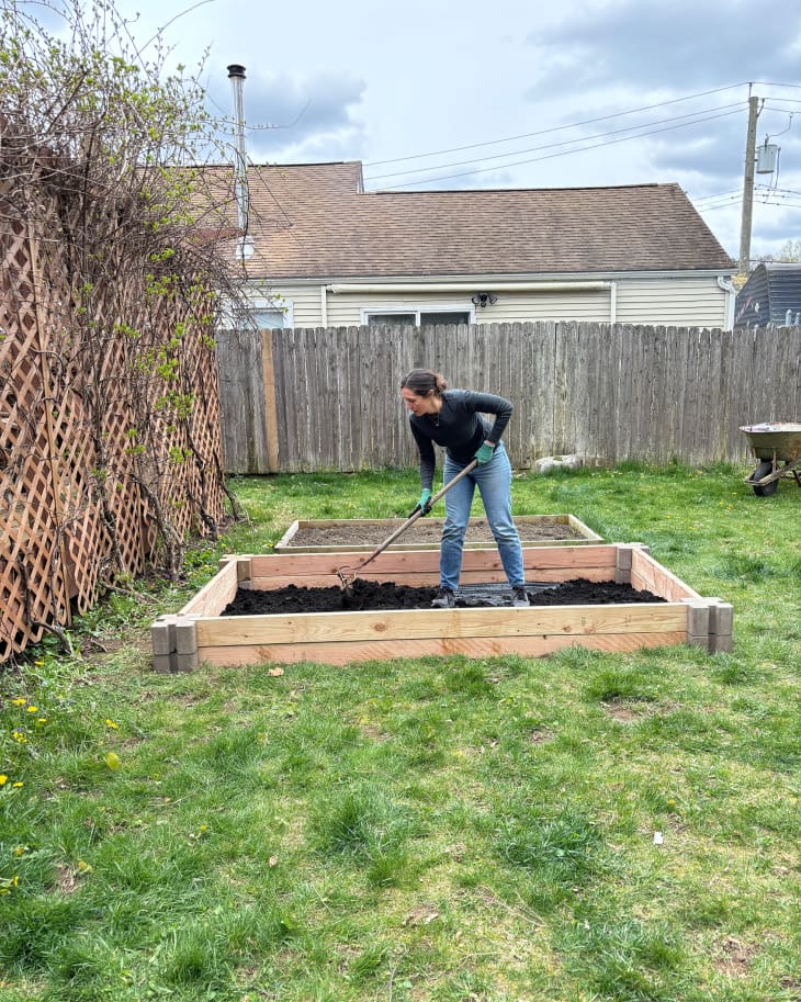 How I Built a DIY Raised Garden Bed for Less Than $200 | Apartment Therapy