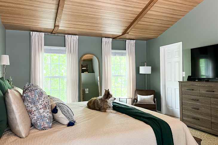 This Bedroom Got a Sage Green Makeover with Lakehouse Vibes | Apartment ... - Green Luxury Apartment Renovation Makeover Inspiration