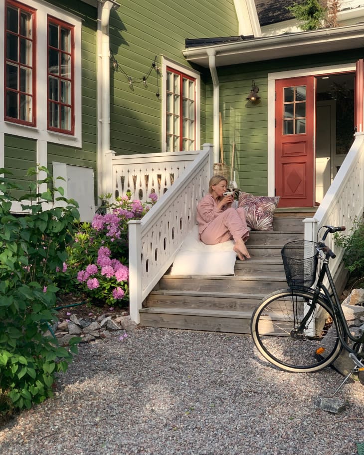 Image showcasing Hannas Änglar Scandinavian Decor Sweden Home Photos | Apartment Therapy