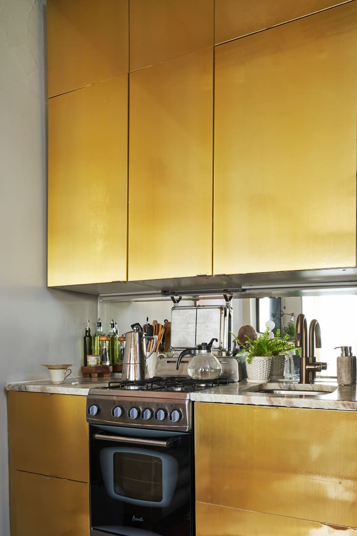 Tiny Brooklyn Studio Apartment Storage Inspiration | Apartment Therapy