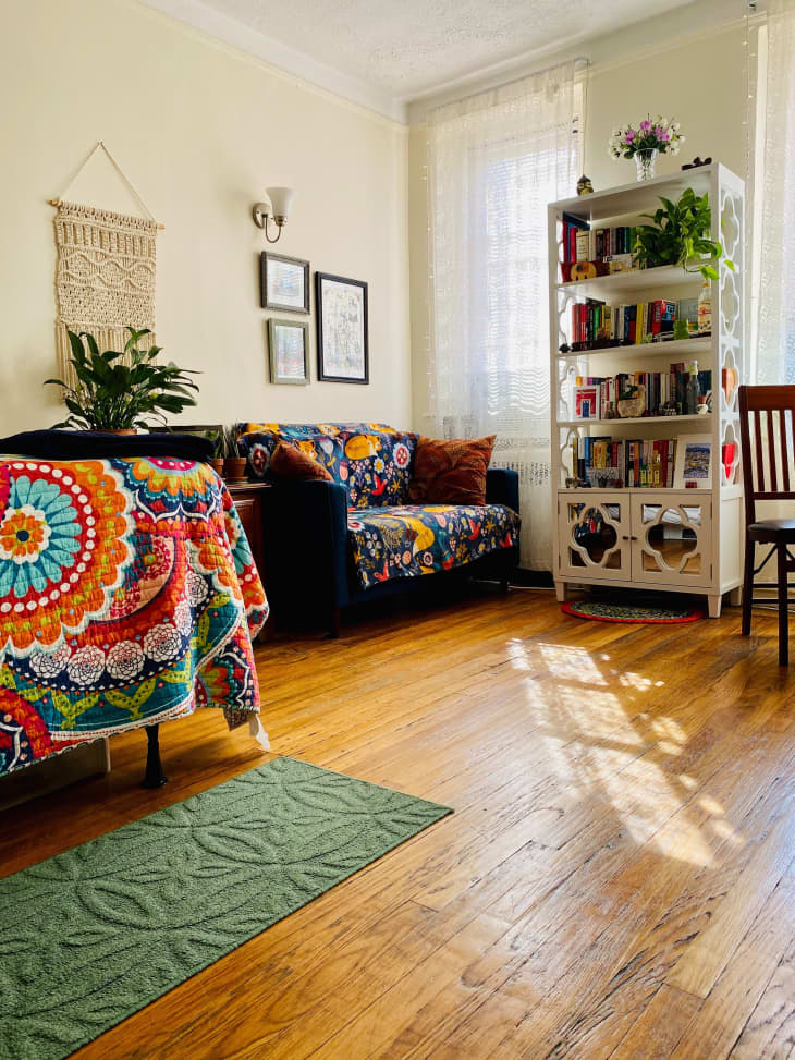 New York Studio Apartment Small Space Ideas | Apartment Therapy