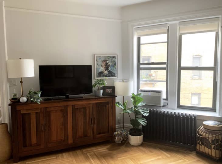 Small Apartment, Neutral Decor