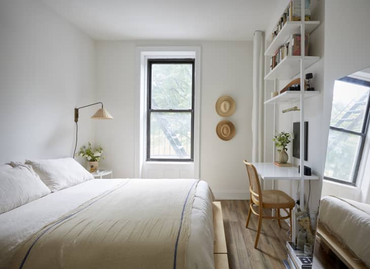 Family of Five in a 600-Square-Foot NYC Rental Apartment | Apartment ...