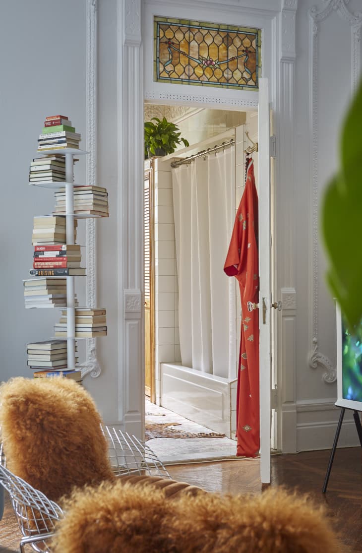 520-Square-Foot NYC Studio Apartment in 1885 Brownstone | Apartment Therapy