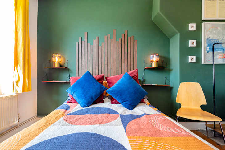 42 Small Bedroom Design Ideas: Real Homes and Apartments | Apartment ...