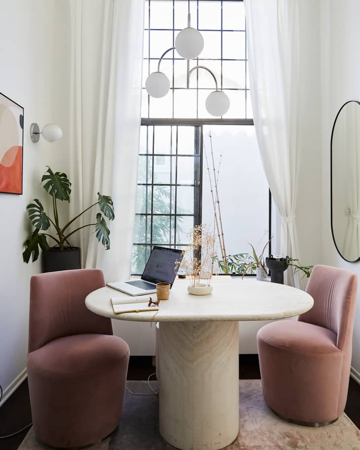 Photo inspiration: Fresh Look at Explore The Rental Friendly Decor Ideas In This La Loft