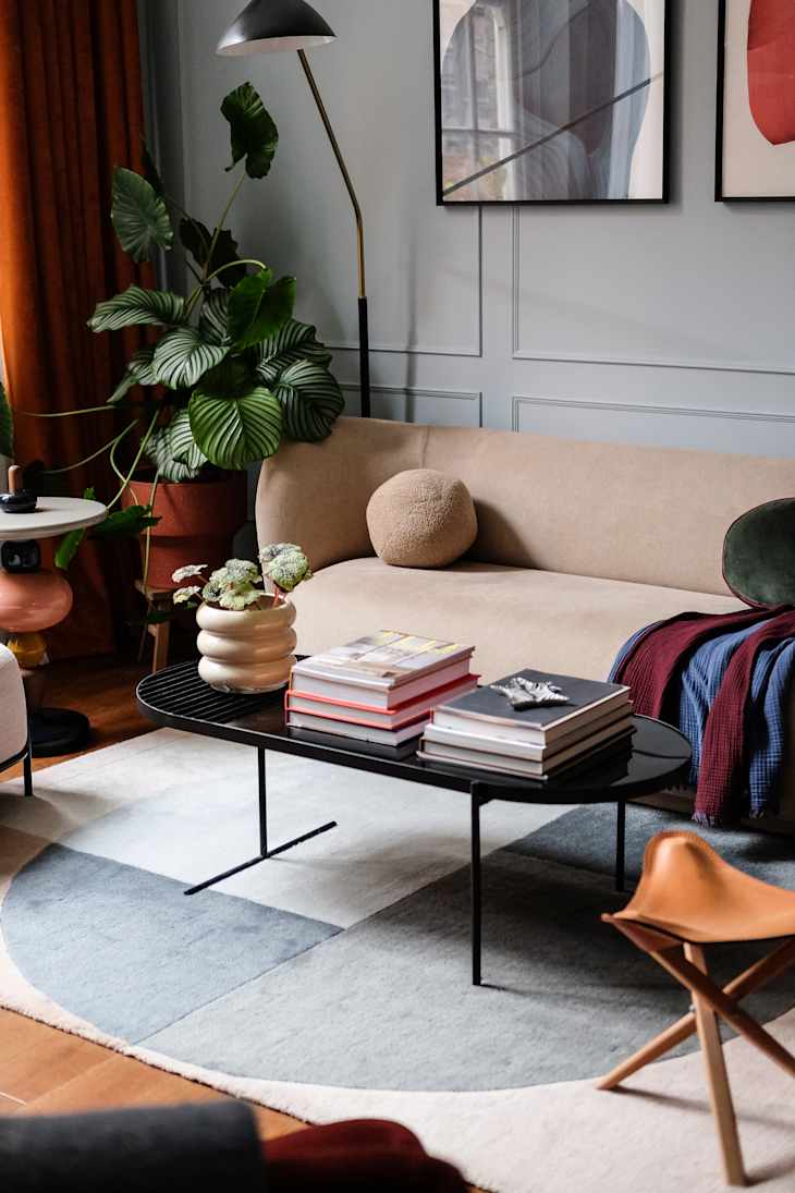 Tour a Designer’s Renovated Luxe West London Apartment | Apartment Therapy
