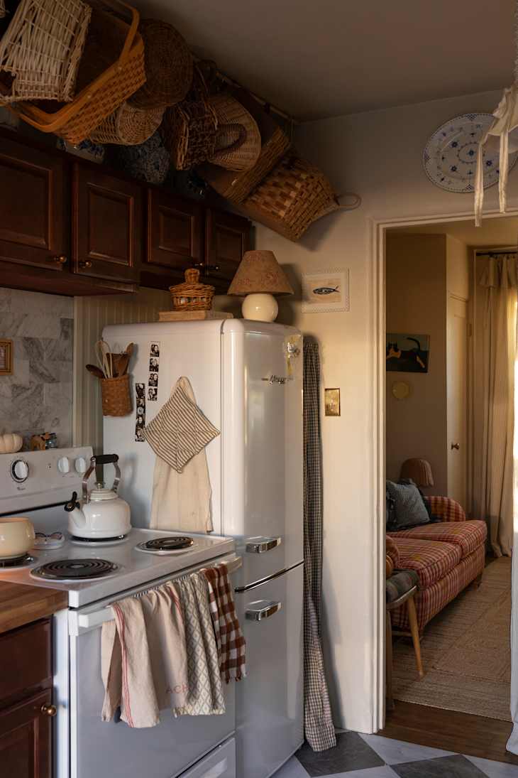 72 Small Kitchen Design Ideas for Cramped Floor Plans | Apartment Therapy