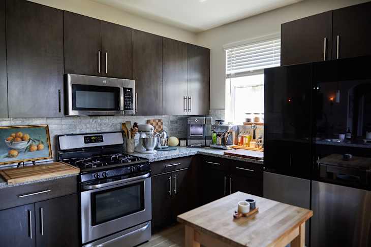 “Micro Islands” Are Taking Over Kitchens | Apartment Therapy