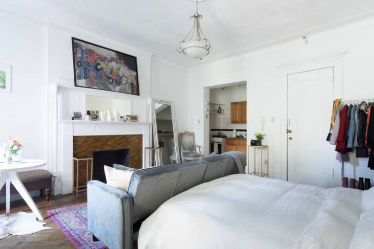 House Tour: A Classic & Contemporary NYC Studio | Apartment Therapy