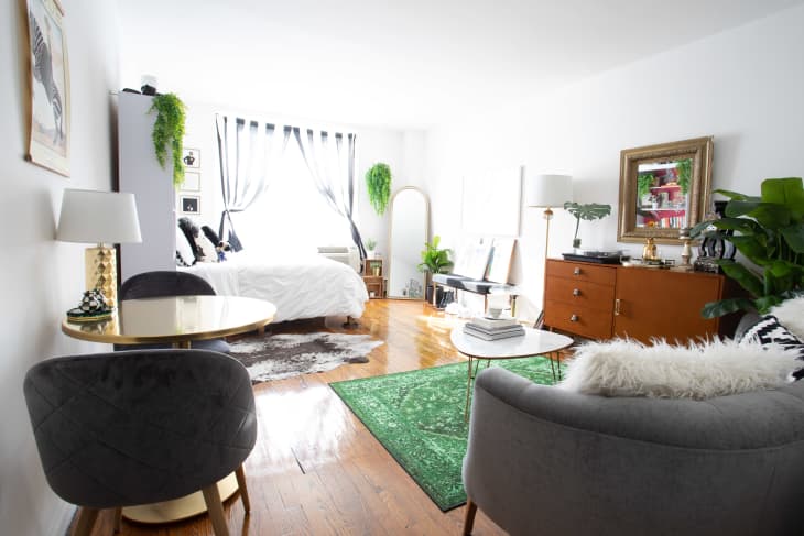 Small Living Decor Ideas in a NYC Studio Apartment | Apartment Therapy