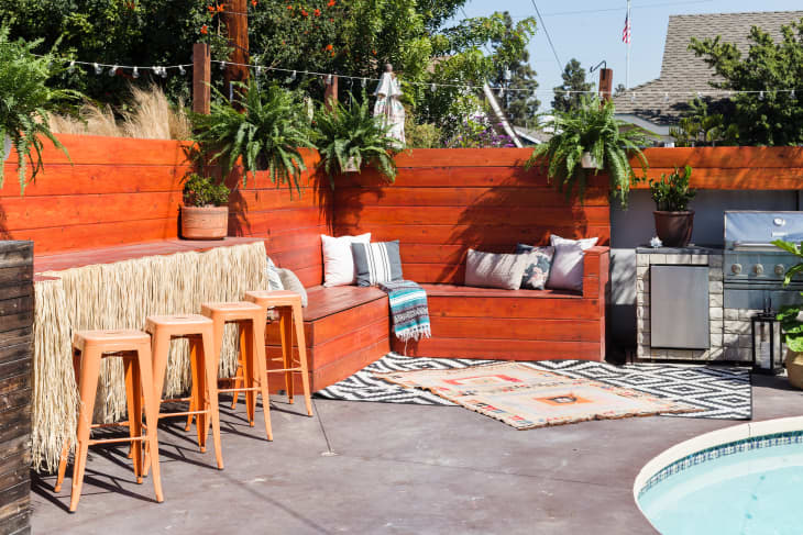 7 Outdoor Decor Trends for Summer 2023, According to Etsy | Apartment ...