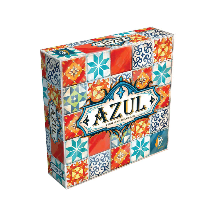 31 Best Party Board Games To Play With Friends Fun Ideas For Board Games Apartment Therapy