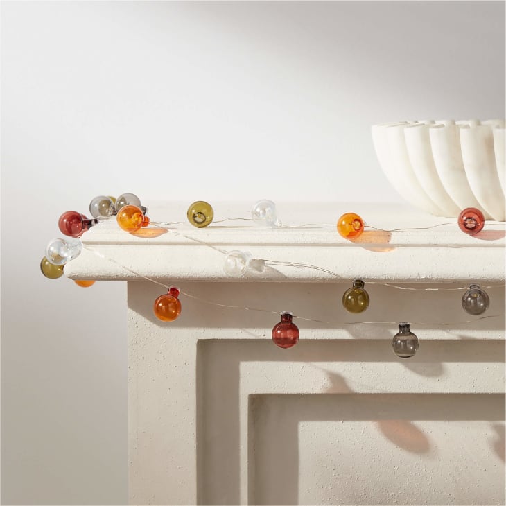 9 Home Experts Share Their Favorite Holiday Decor Finds, and Each Is ...