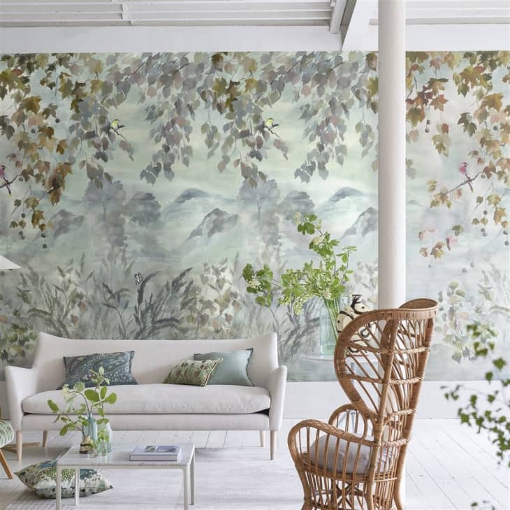 Sutton Foster’s Stunning Statement Ceiling Wallpaper Is Like Living in