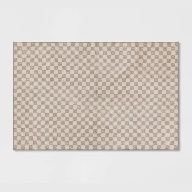 Walmart’s $6 Checkerboard Bath Mats Are Going Viral | Apartment Therapy