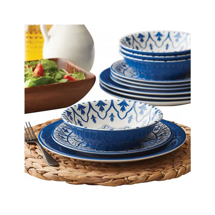 Costco s 12 Piece Melamine Dinner Set Is 30 Apartment Therapy