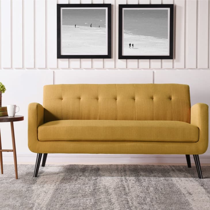 The Best Sofa Deals to Shop Veterans Day Weekend 2019 | Apartment Therapy