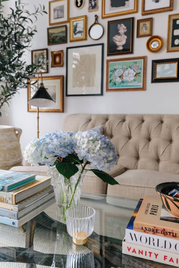 5 Important Lessons For Hanging Large Gallery Wall Apartment Therapy