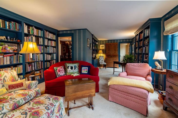 The Best Homes on the Market for Book Lovers | Apartment Therapy