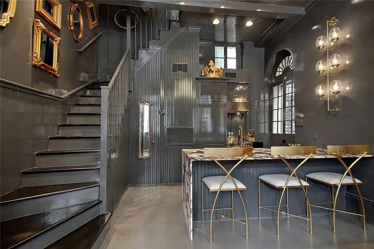 This New Orleans Townhouse Has an Unexpected Interior | Apartment Therapy