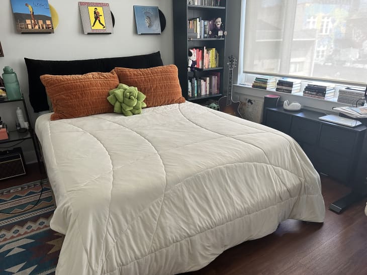 Why I Love the Elegear's Cooling Comforter Tried & Tested Apartment