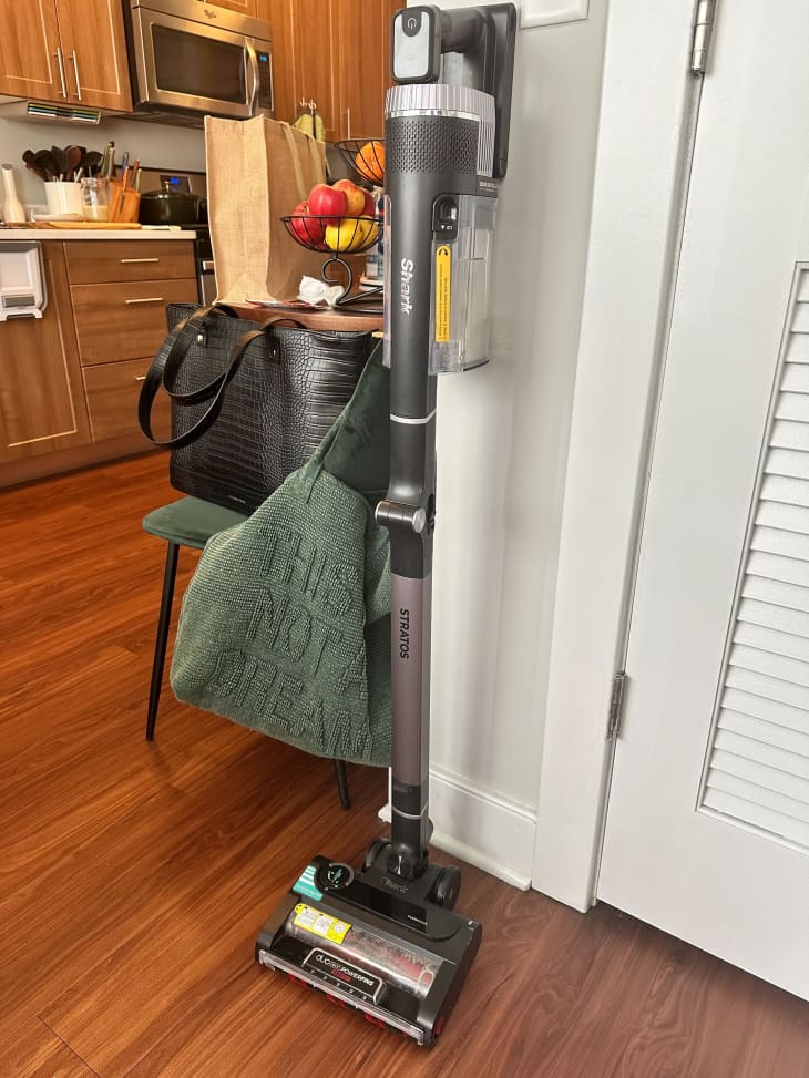 Review shark cordless stick vacuum hotsell