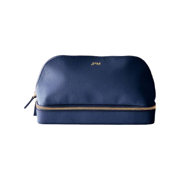 Dual discount travel organizer
