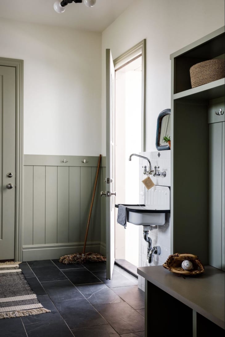 Picture of 15 Clever Mudroom Ideas That Are Equally Functional and Stylish ...