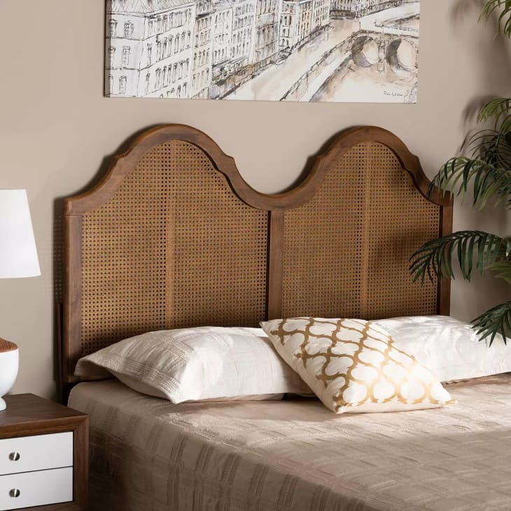 Peak Headboards Bedroom Trend 2024 | Apartment Therapy