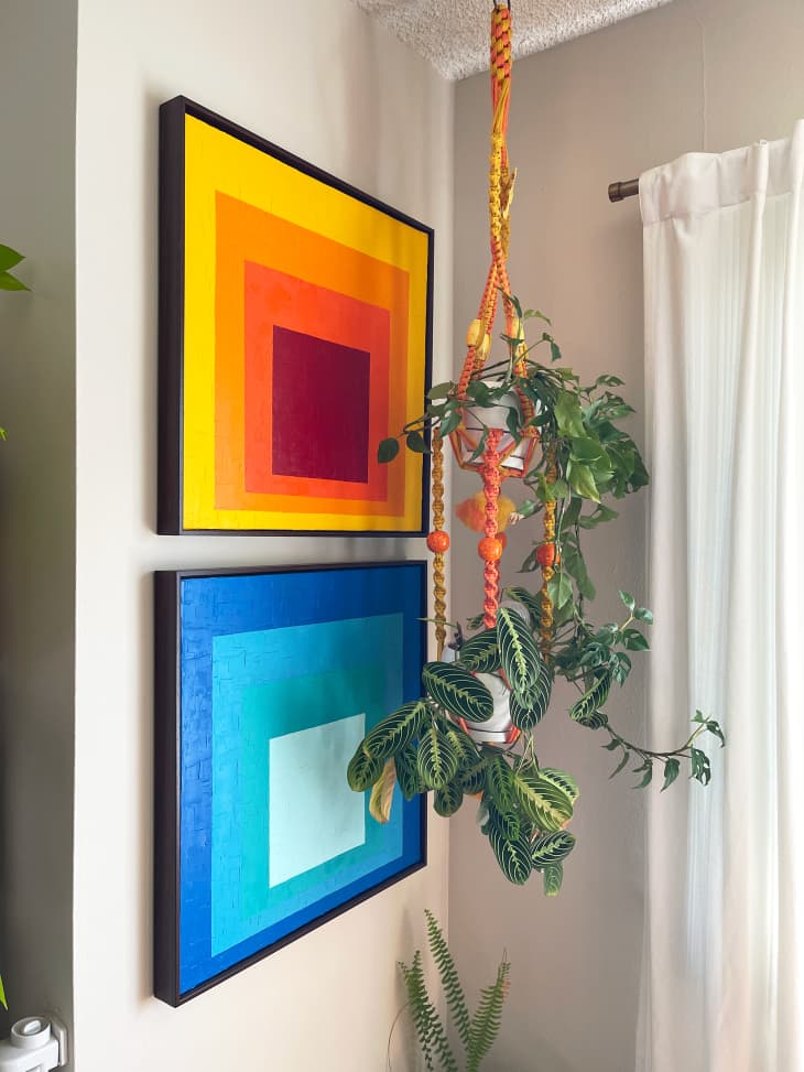 Gallery Clusters Are the New Way to Hang Art & Photos | Apartment Therapy