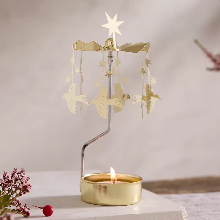 Christmas Pyramids Are Trending Decor for Holiday 2024 | Apartment Therapy