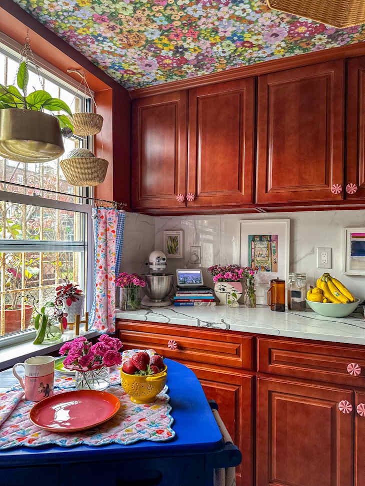 How to Nail Colorful Interior Design | Apartment Therapy