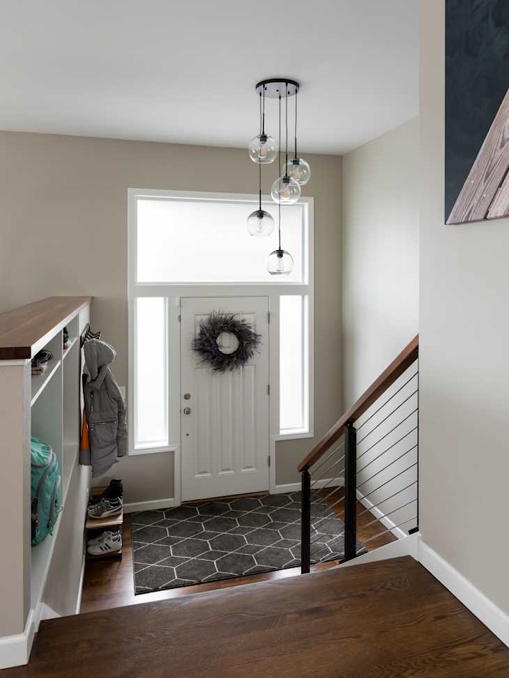 40 Small Entryway Ideas from Our Home Tour Archive | Apartment Therapy