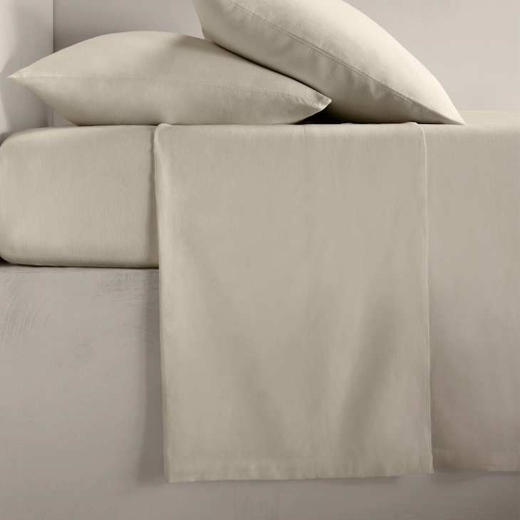 I’m Putting a Linen Sheet in My Bathroom (See Why) | Apartment Therapy
