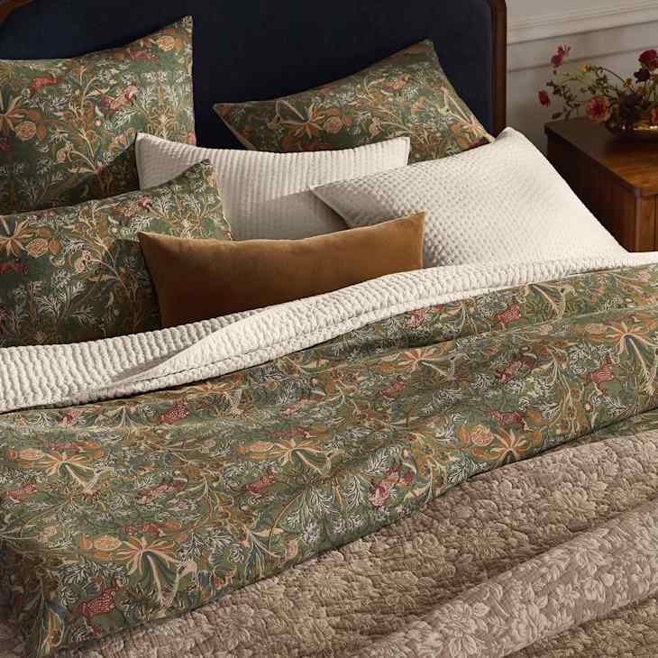 The “Modern Medieval” Trend Makes Homes Feel More Layered | Apartment ...