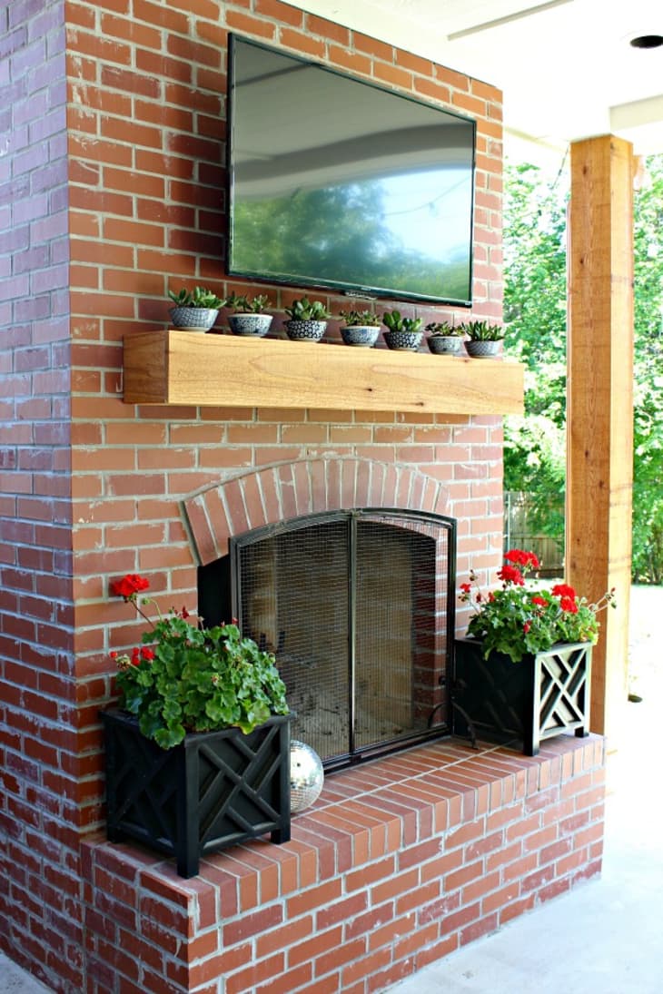 19 Fireplace Mantel Ideas to Make Over Your Fireplace Apartment Therapy