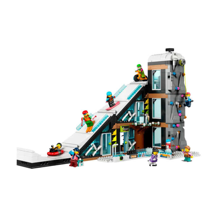 Product Image: LEGO City Ski and Climbing Center