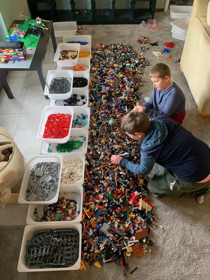 Lego storage with wheels