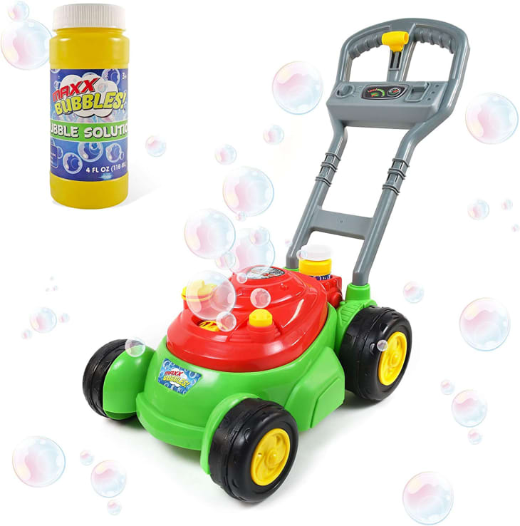 Sunny Days Entertainment Bubble-N-Go Deluxe Toy Bubble Lawn Mower at Amazon