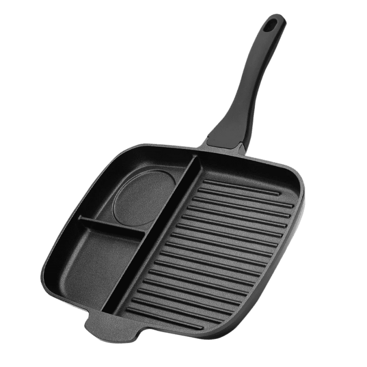 Product Image: Sakuchi 11-Inch Nonstick Divided Grill Pan