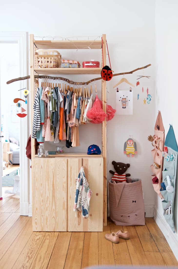 Cheap & Easy Closet Organization with Ikea Ivar Shelves