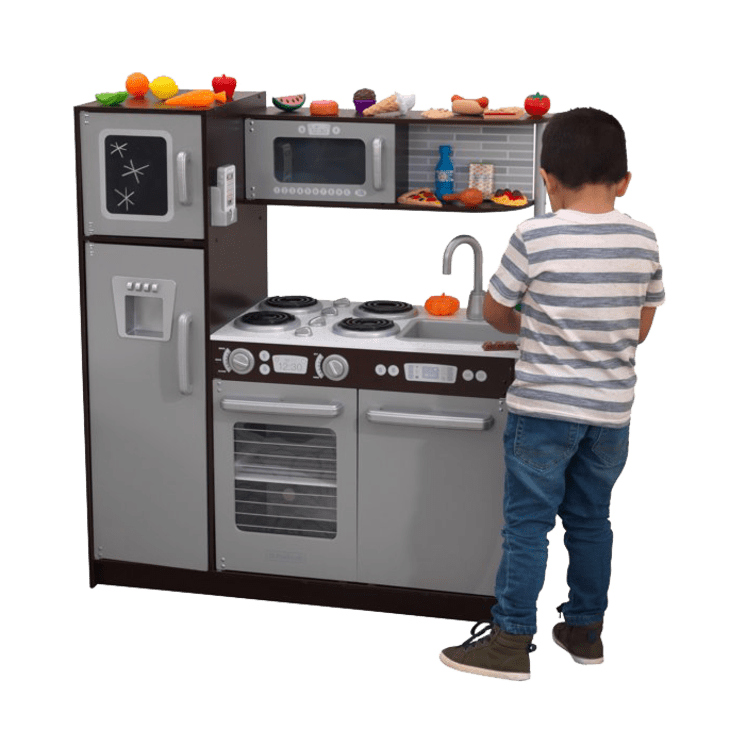 The Best Items to Snag from Walmart’s Black Friday Deals Cubby